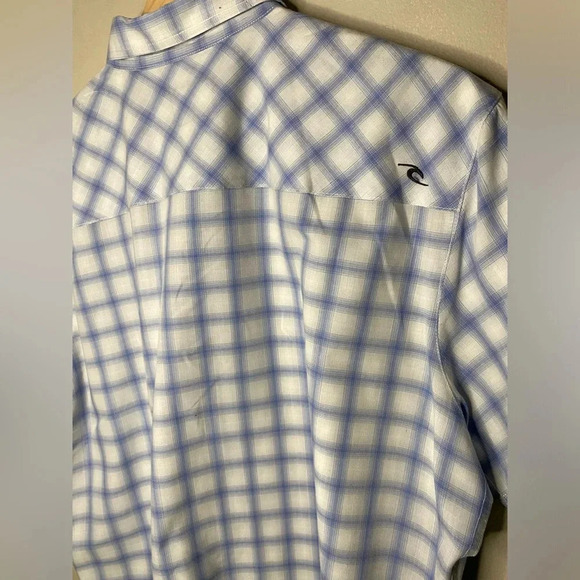 Rip Curl Mens short sleeve button down light blue white plaid size large L - Picture 7 of 9